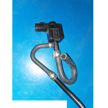 Load image into Gallery viewer, Car Canister solenoid valve Suitable for Ford Mondeo 2.5 MK2 Fuel waste valve Gasoline waste valve Canister control valve 2S719C987CB 2S719C915CB 2S7112A188AA