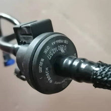 Load image into Gallery viewer, JD8G-9D289-AC VACUUM SYSTEM PURGE VALVE &amp; HOSE vapor hose FOR FORD 2019Escort 1.5L JD8G9D289AA JD8G9D289AB